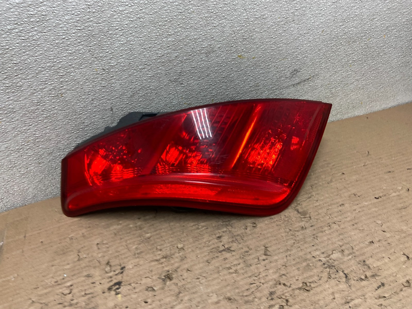 2003 2004 2005 Nissan Murano Left Driver Lh Side Tail Light Oem AA9775 LK2