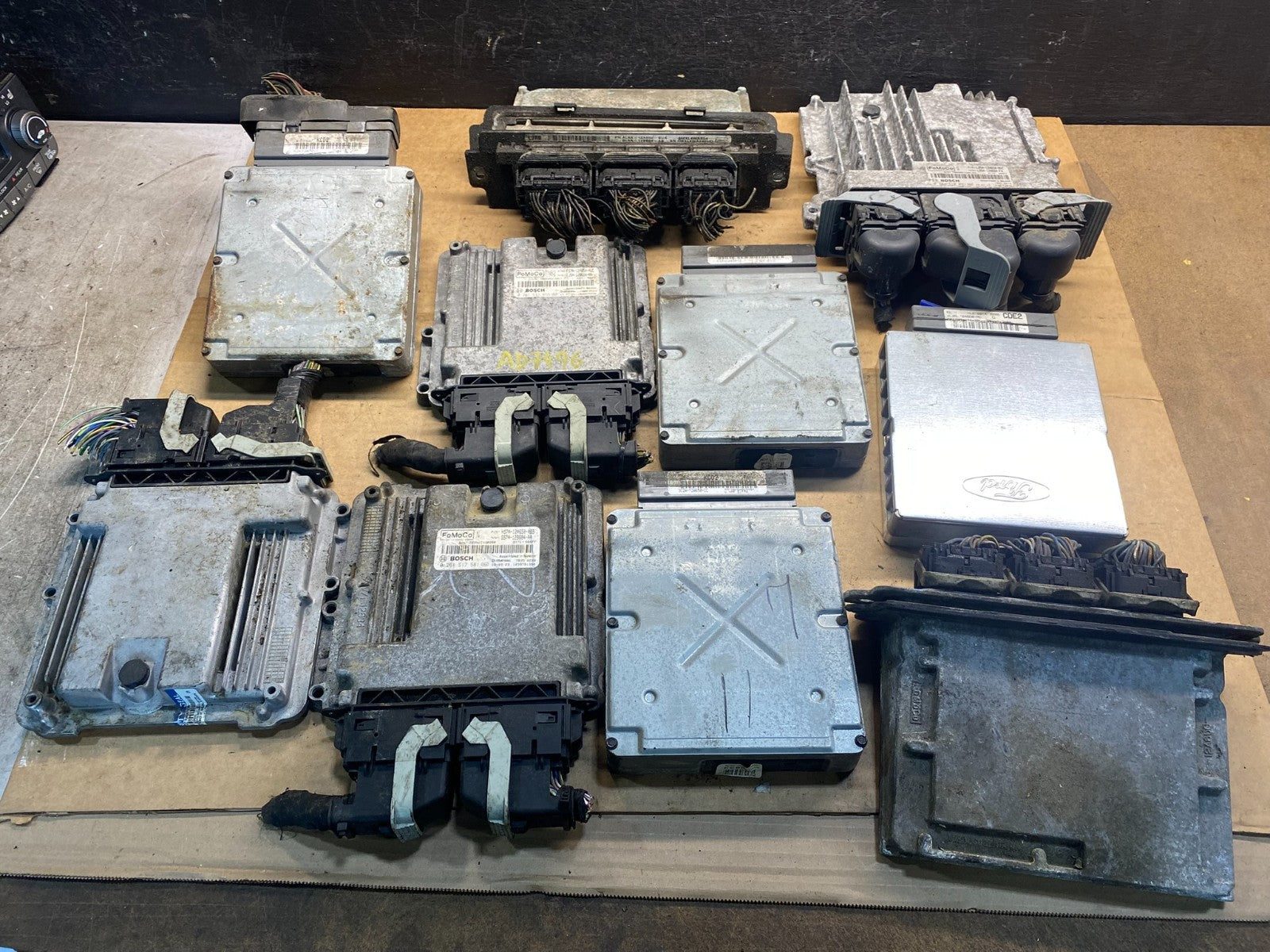 Mix of 10 Ford ECM Engine Computer Module AD94090