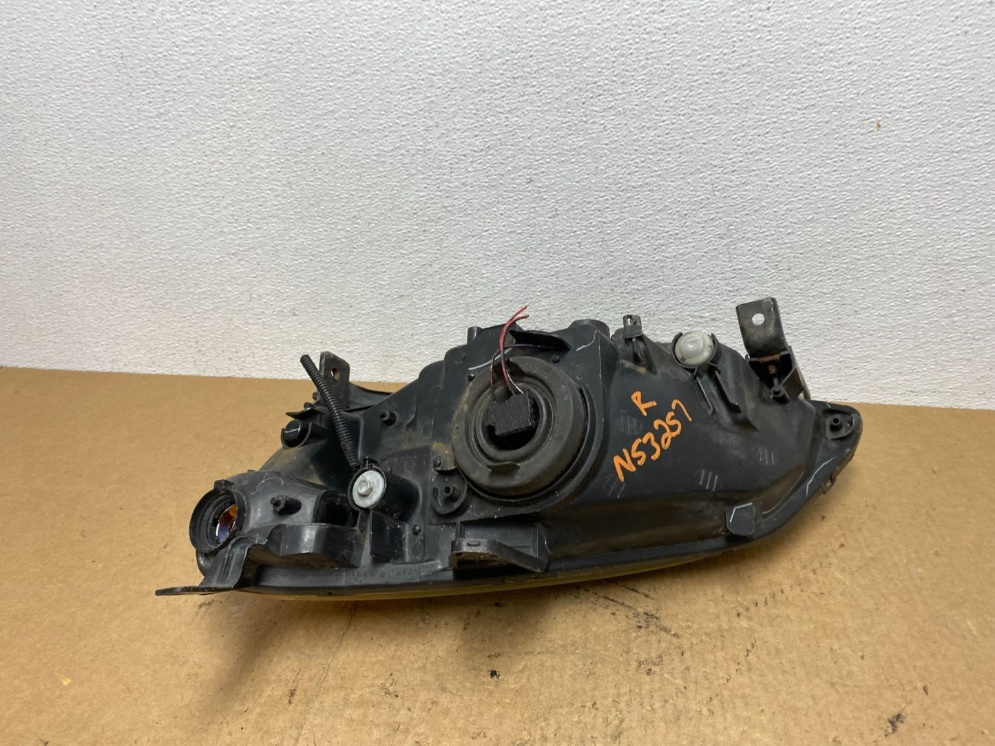 2001 - 2003 Honda Civic Coupe Headlight Halogen Right Passenger Rh AC3487 DW4