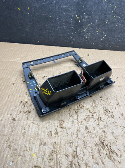 2007-2009 Suzuki XL7 XL-7 Center Radio Dash Trim Air Vent Bezel OEM  v7322 DG4