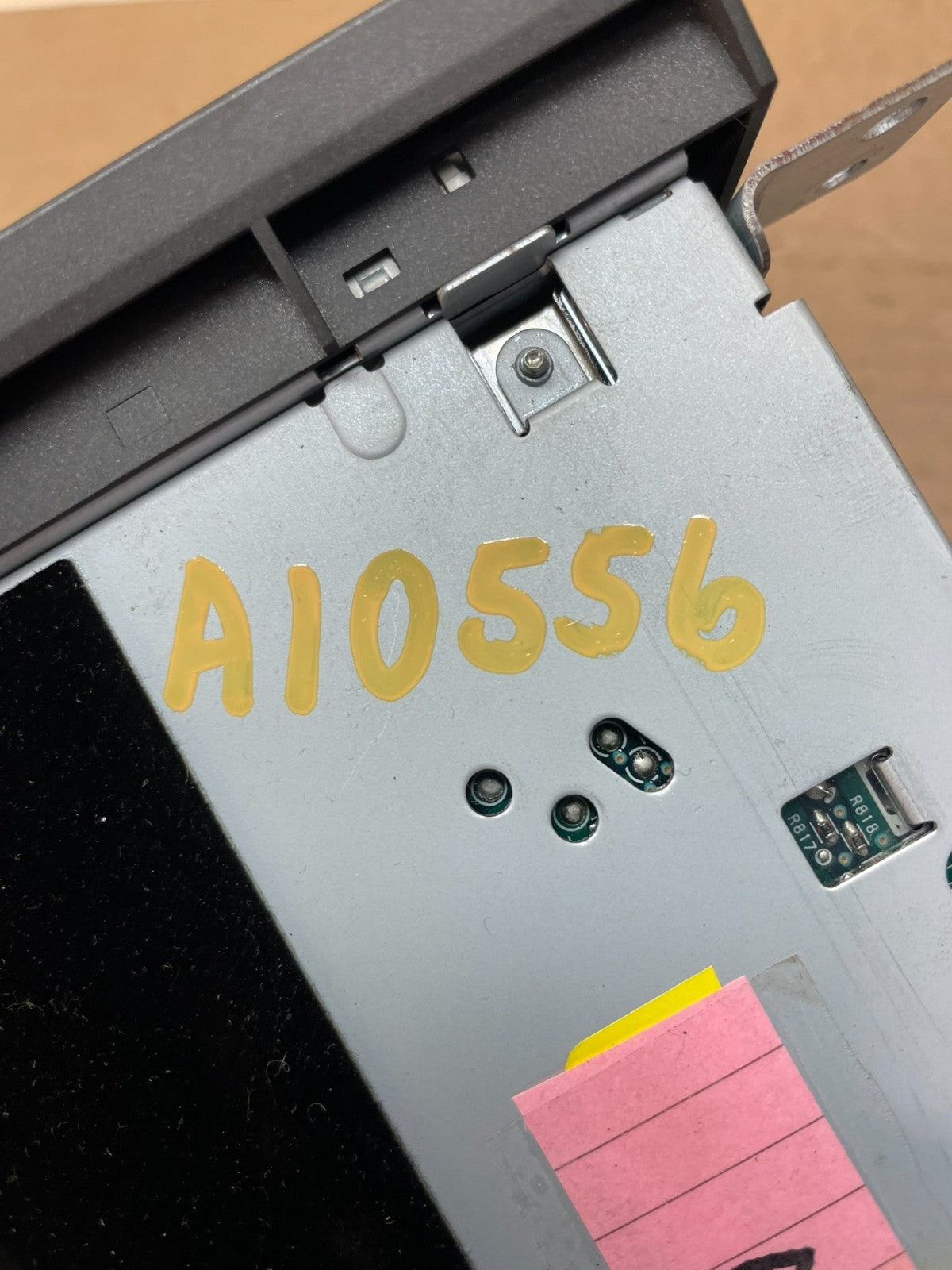 2006 - 2011 Lincoln Town Car AM/FM Radio CD Player ai0556 DG10