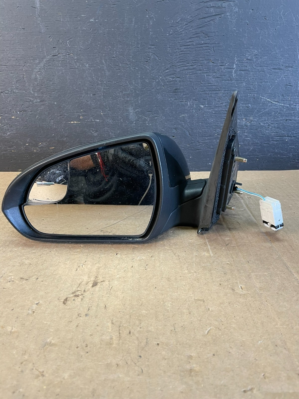 2017-2020 Hyundai Elantra Left Driver LH View Door Blind Spot Mirror AD0381 DG9