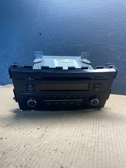 2013 to 2015 Nissan Altima Radio Cd Mp3 Player AUX Port 281853ta0g AE6394 DW0