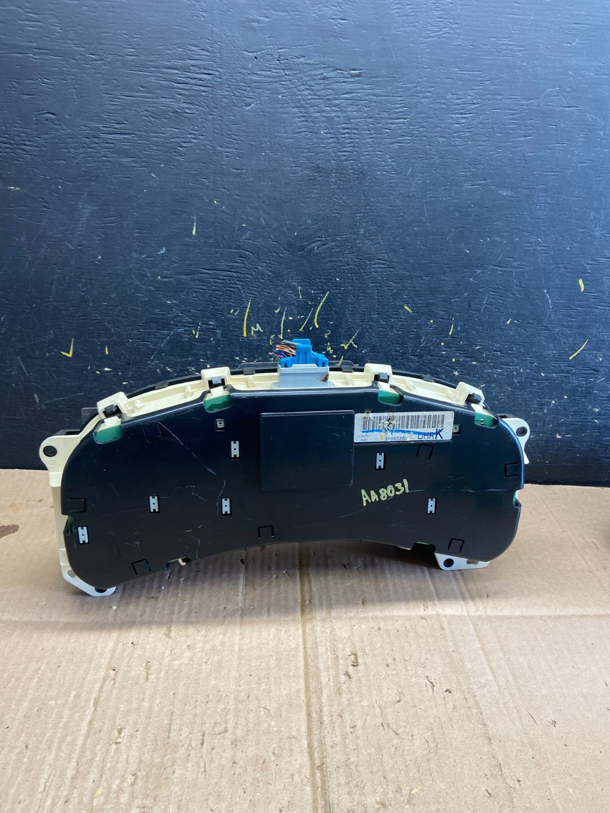 2002 GMC Yukon Speedometer Cluster Gauge Oem AA8031 DG4
