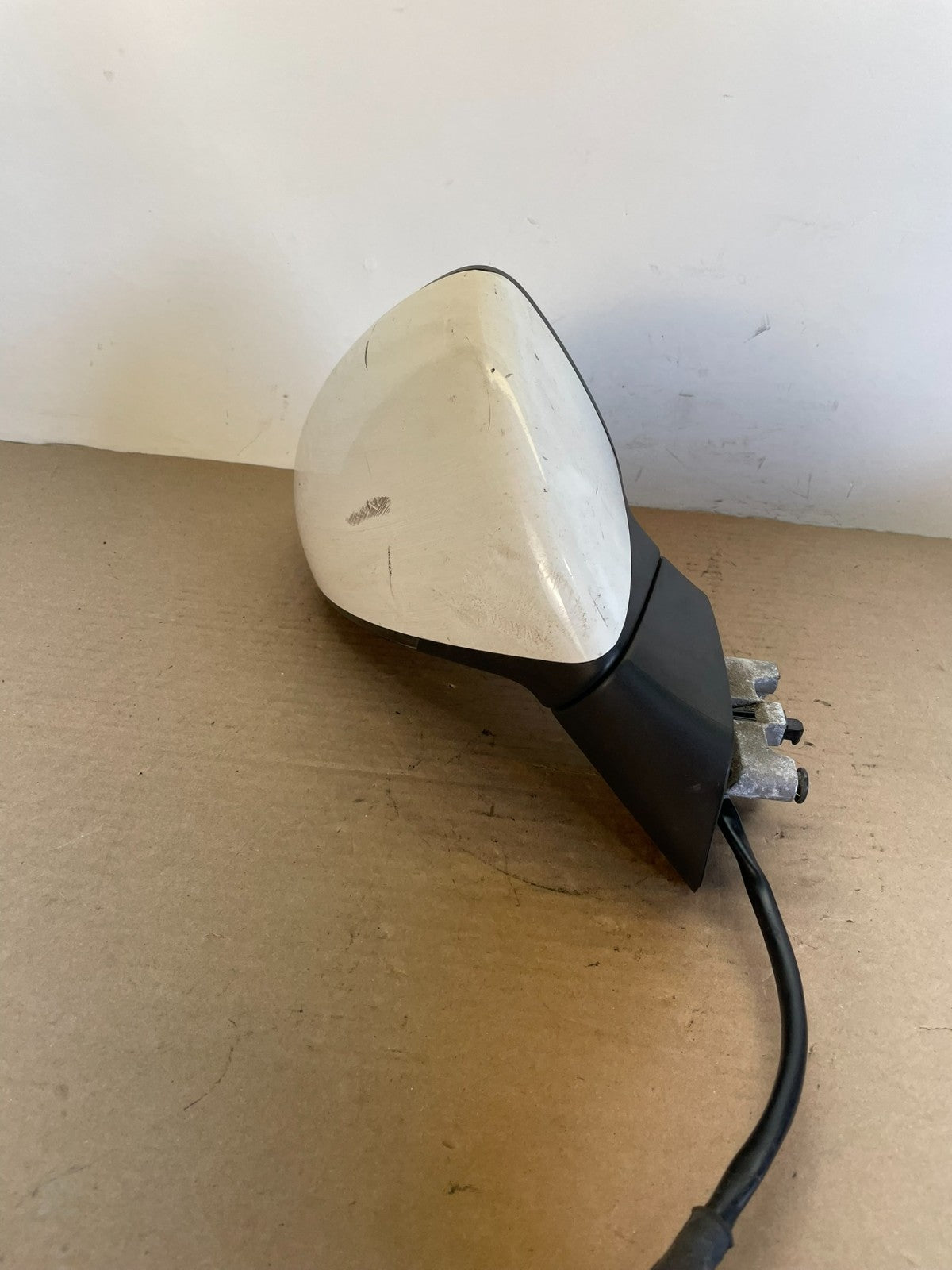 2014 to 2007 Volkswagen Touareg Right Door Power View Door Mirror af8471 DG1