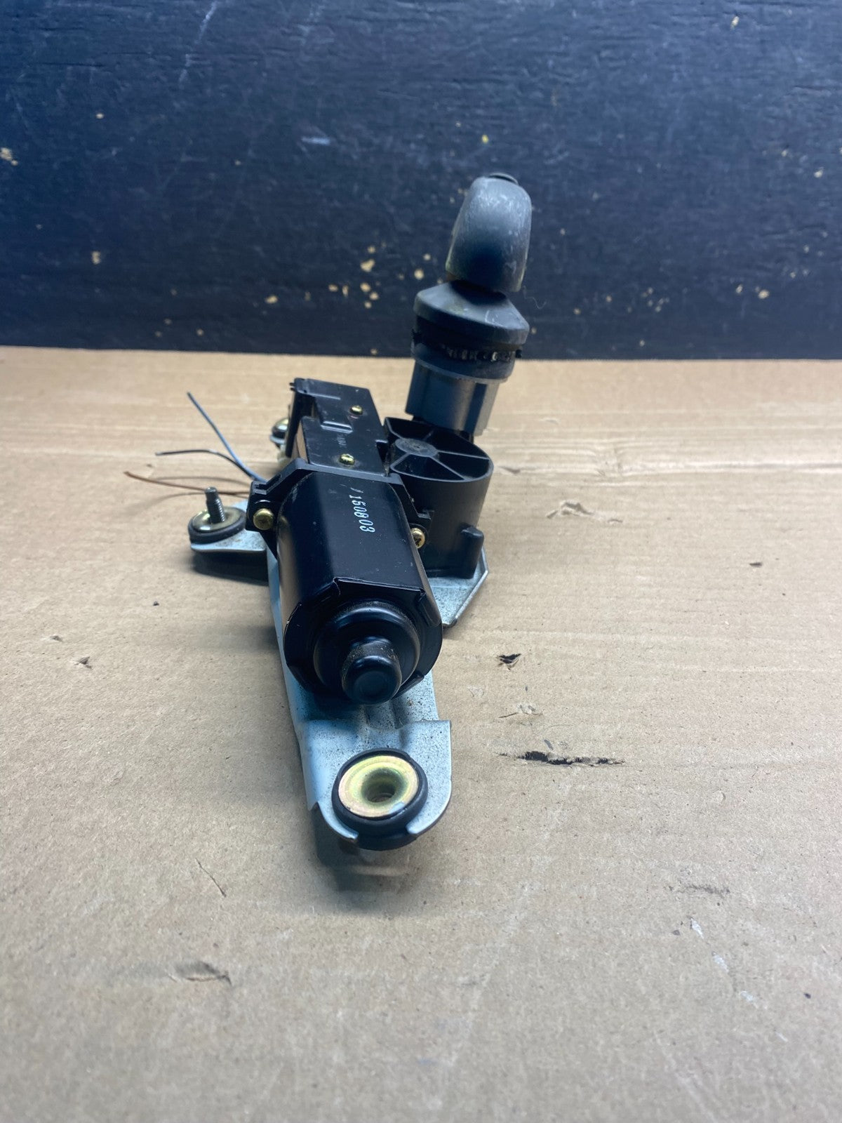 2003-2008 Infiniti FX35 Rear Liftgate Back Window Wiper Motor OEM AA3121 DG4