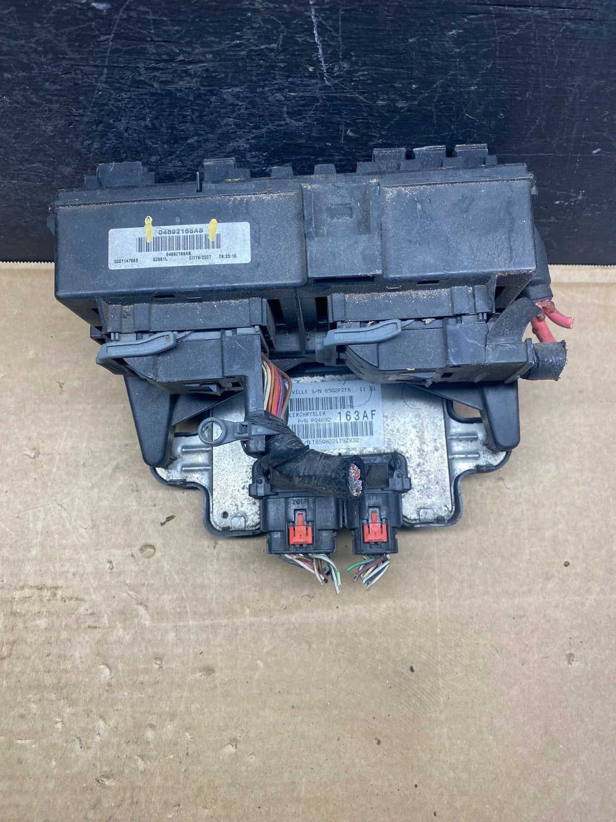 2008 Jeep Grand Cherokee Fuse Box Relay Panel BMC Body Module AF6681 DW0
