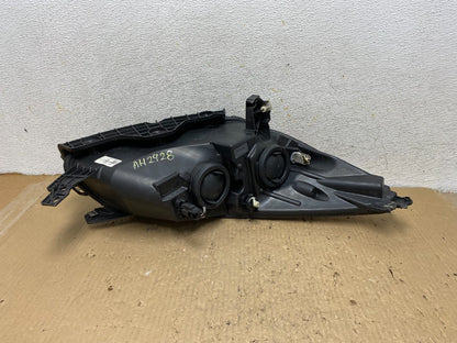 2013 - 2016 Ford Escape Headlight Left Driver Lh Side Halogen AH2928 DW4