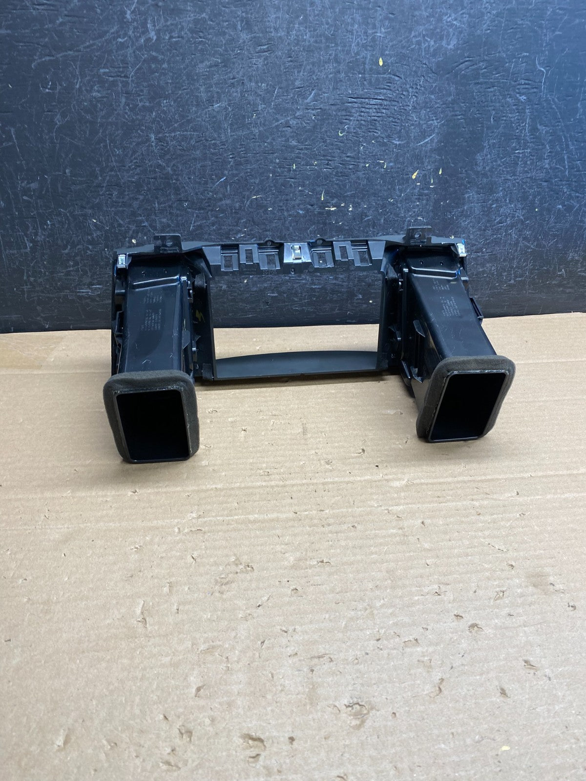 2013 to 2020 Nissan Pathfinder Center Dash Radio Trim Bezel Surround ag6254 DG3