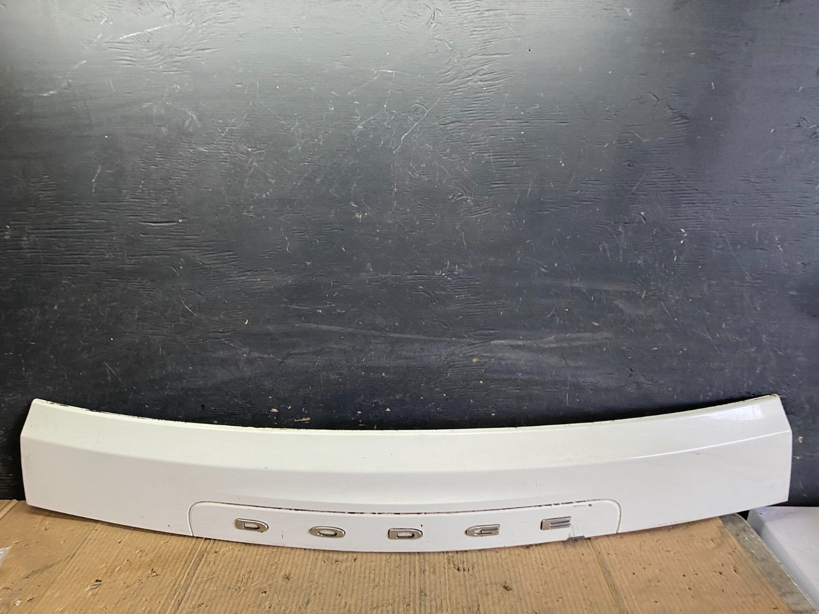 2011-2018 Dodge Grand Caravan Rear Tail Gate Trim Molding Panel OEM s8766 DG0