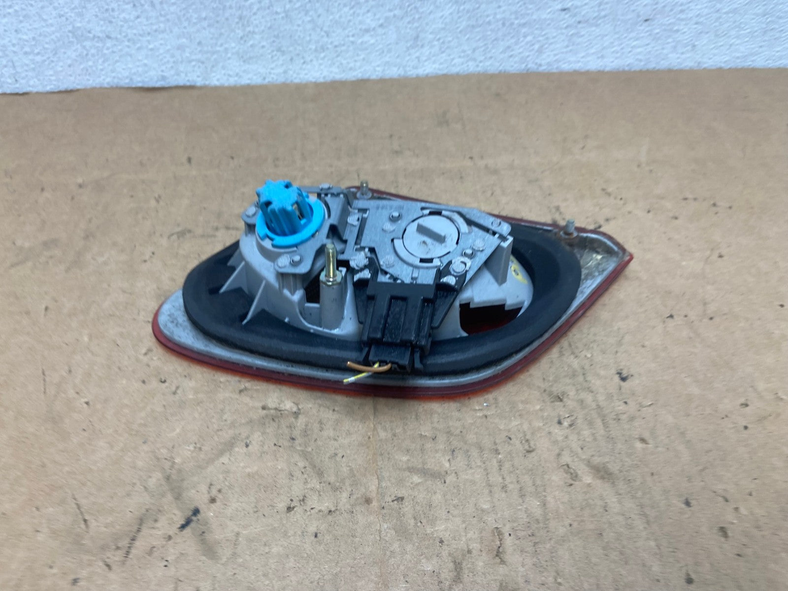1996 - 1999 Mercedes-Benz E W210 E320 Right Passenger Inner Tail Light AD5157 LK3