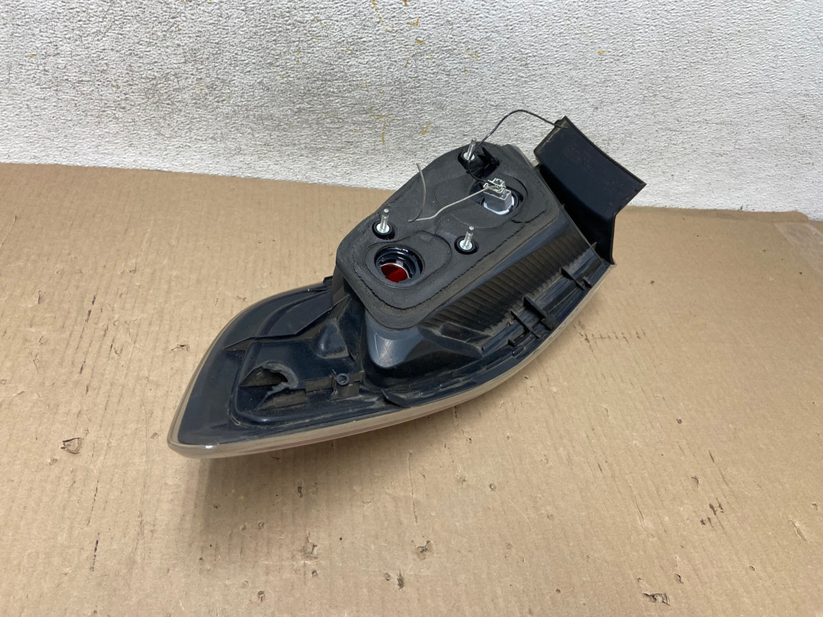 2010 2011 2012 2013 Mazda 3 Left Driver Lh Side Tail Light AH5801 LK6