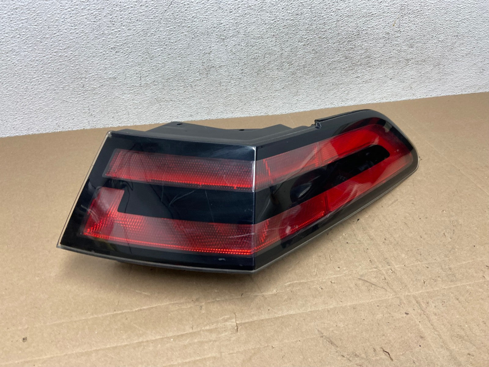 2011 to 2017 Chevrolet Volt Right Passenger Rh Side Tail Light AE5029 LK1