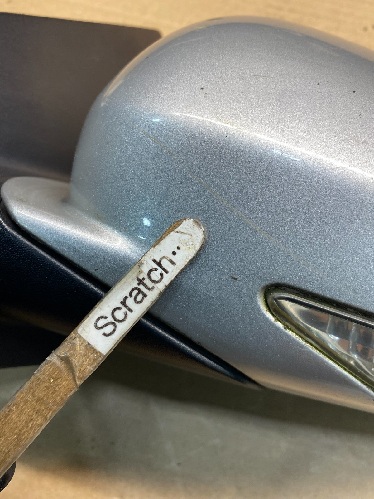 2008-2012 Buick Enclave Left Driver Door Turn Signal Mirror AH9752 DG6