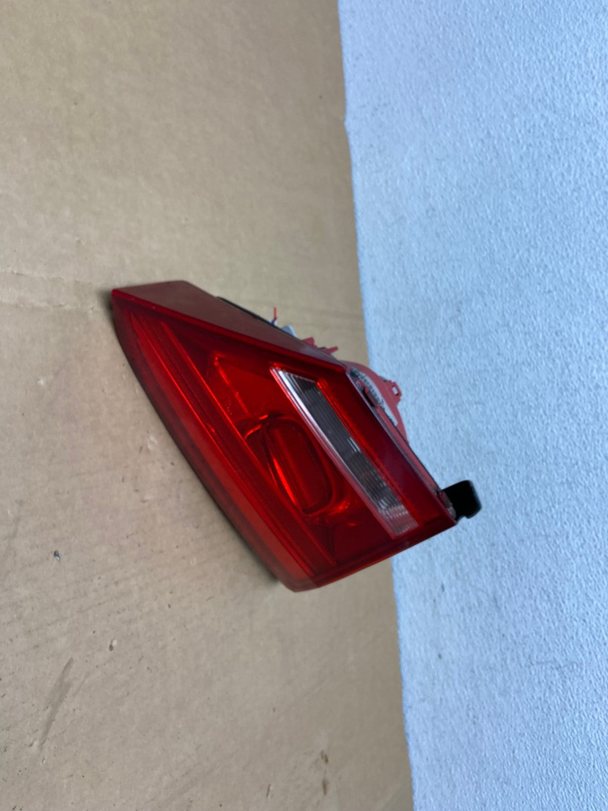 2012 to 2015 Volkswagen Passat Left Driver Lh Inner Tail light AC8398 LK2