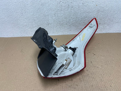 2013 to 2016 Ford Escape Left Driver LH Side Tail Light AE9656 LK5
