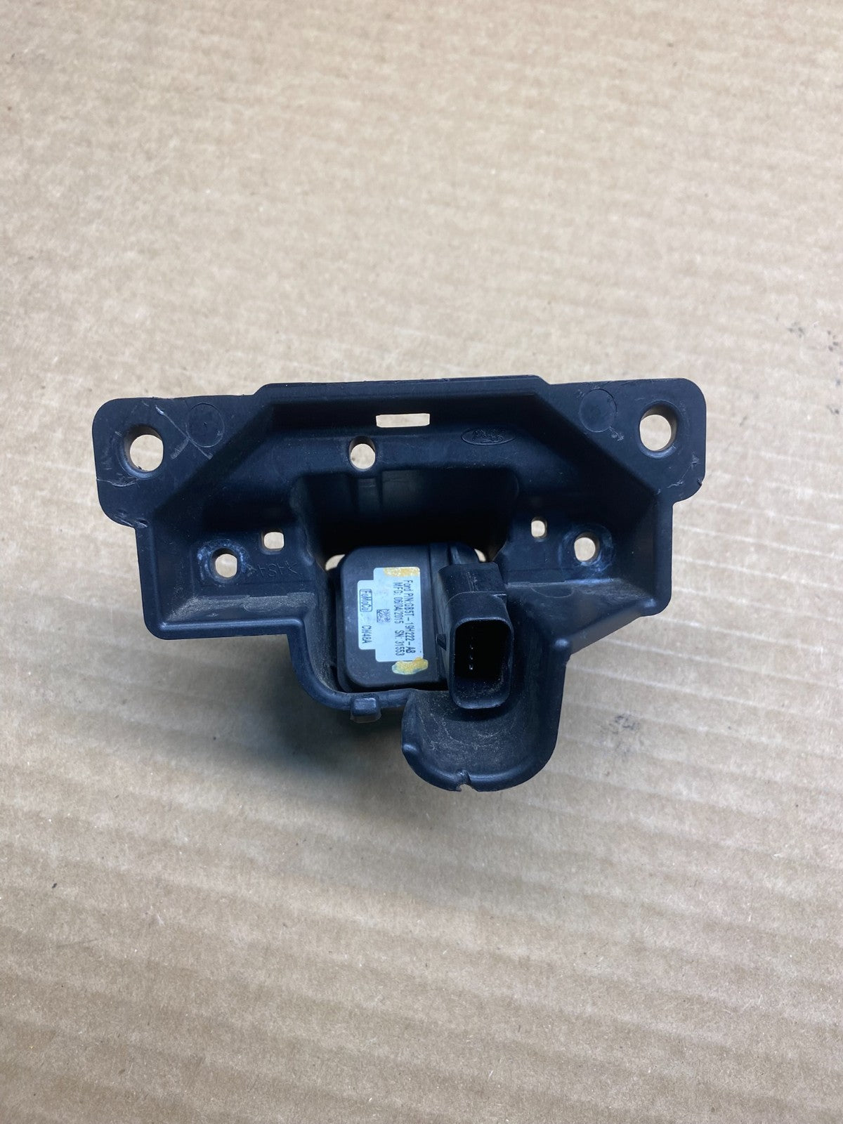 2016 - 2019 Ford Explorer Rear Tailgate Trunk Back Up Camera AF4068 DG5