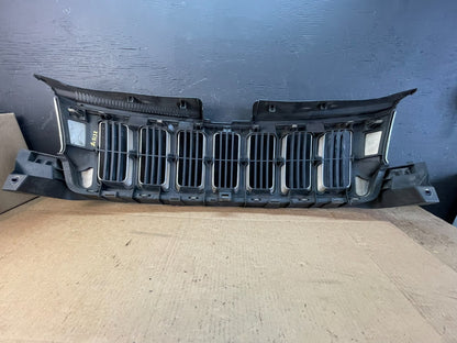 2011 to 2013 Jeep Grand Cherokee Front Upper Grill Grille ac5132 DG4