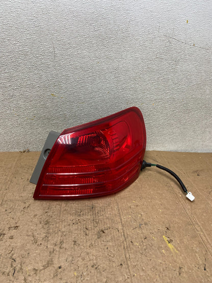 2008 to 2015 Nissan Rogue Right Passenger Rh Side Tail Light Oem AA43870