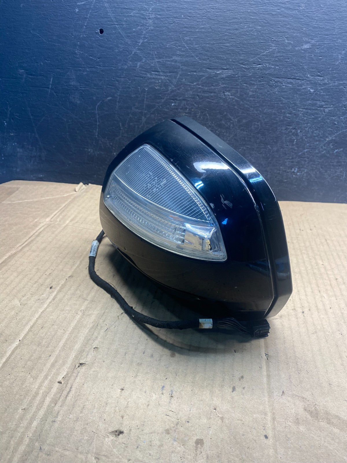 2009 to 2010 Mercedes ML ML350 Left Driver LH View Door Mirror AE2262 DW2