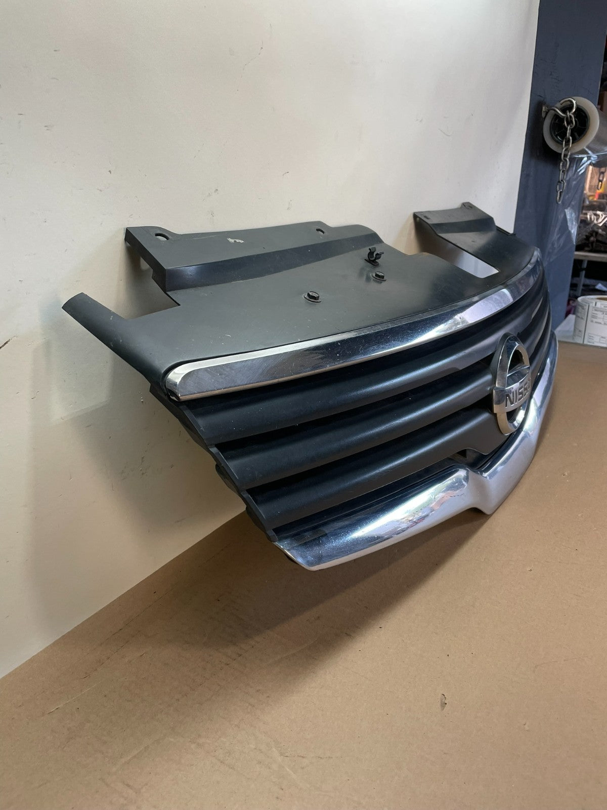 Sedan 2007 2008 2009 Nissan Altima Front Upper Grill Grille AI3914 DG2