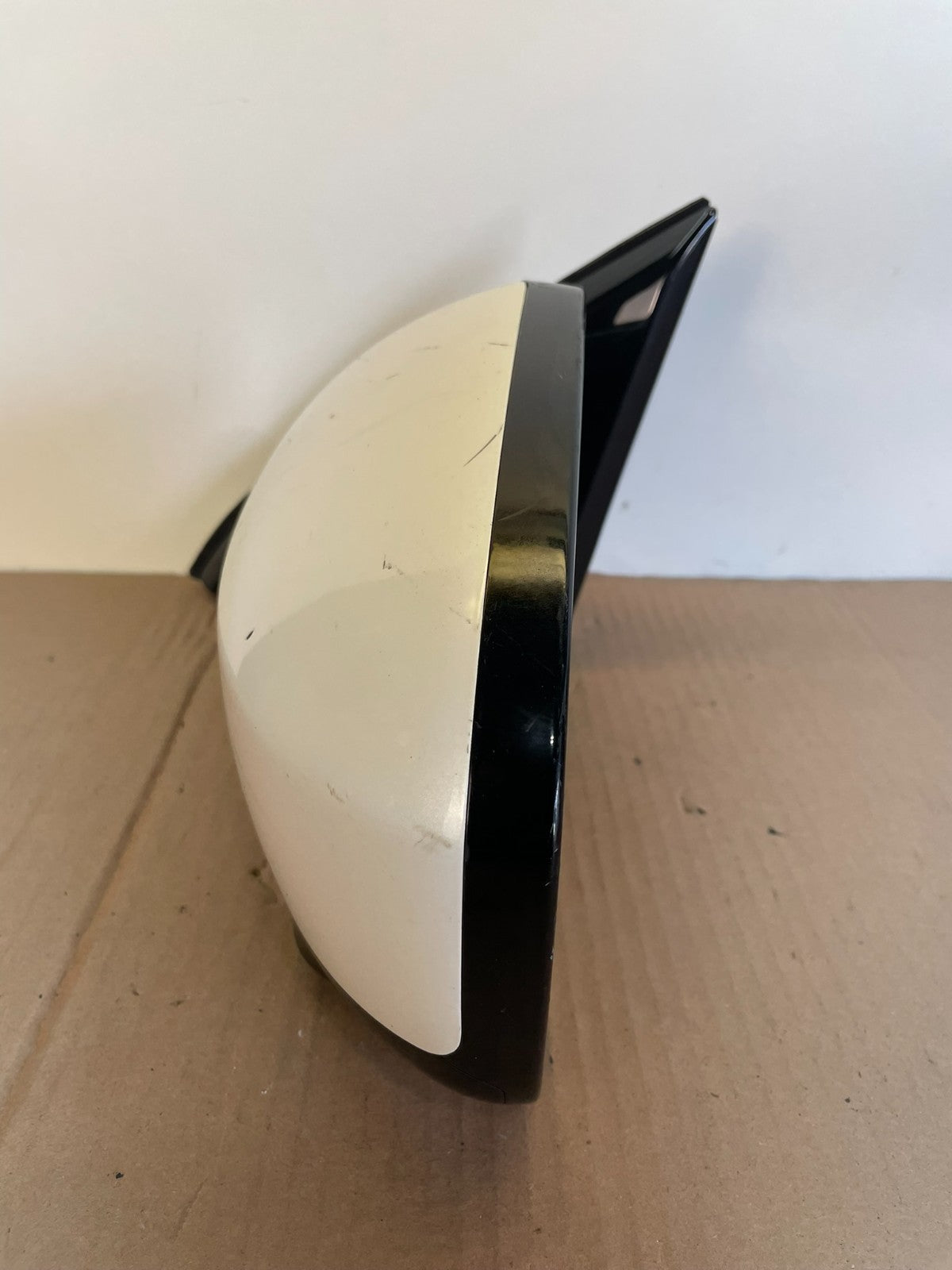 2013 to 2016 Infiniti QX60 JX35 Left Driver View Door Mirror Camera AG7744 DW10