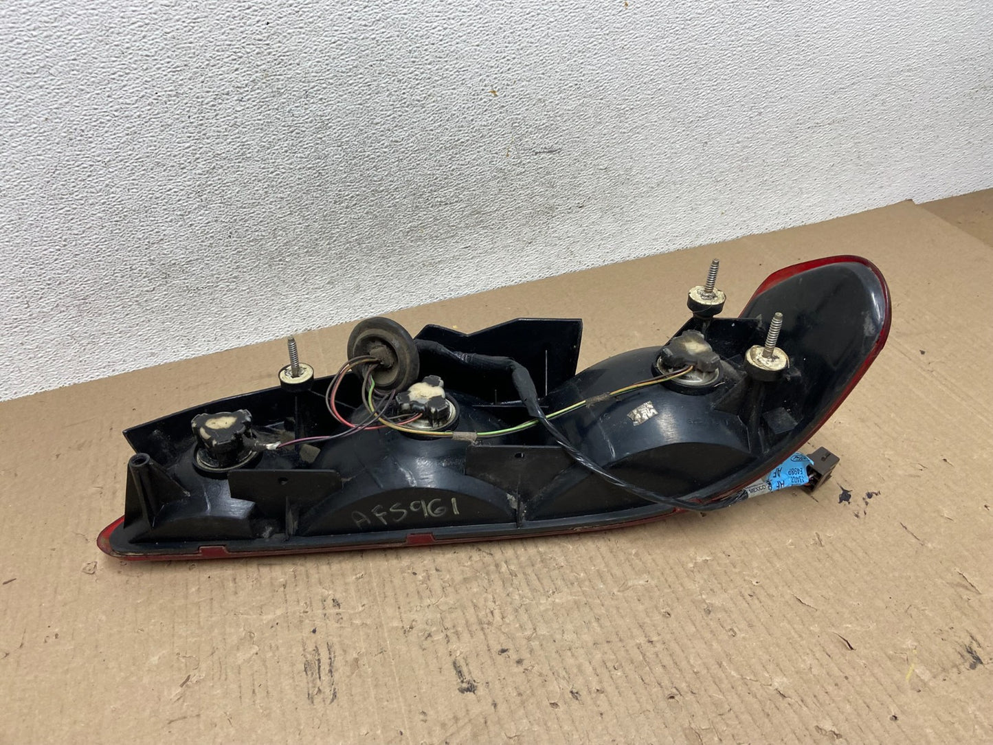 1994 1995 Ford Taurus Left Driver LH Side Tail Light AF5961 DG6