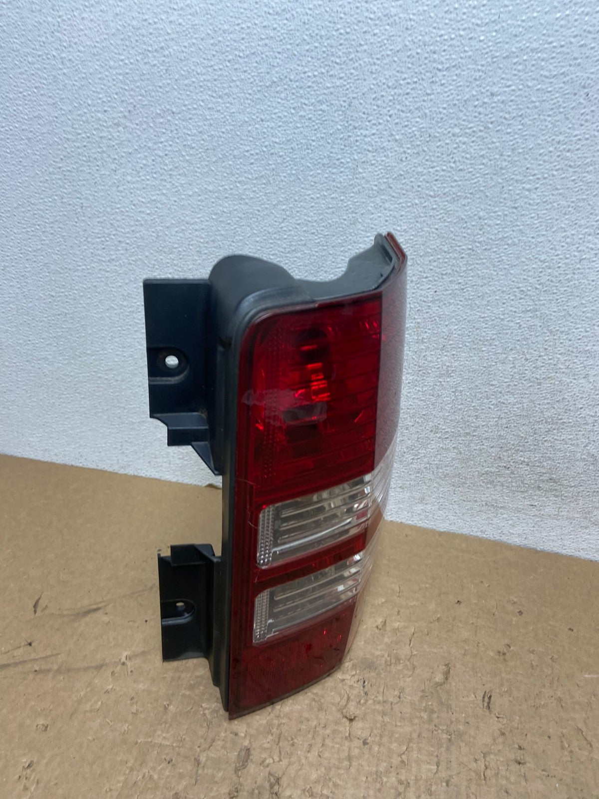 2008 to 2012 Jeep Liberty Right Passenger RH Side Tail Light AG1392 LK2