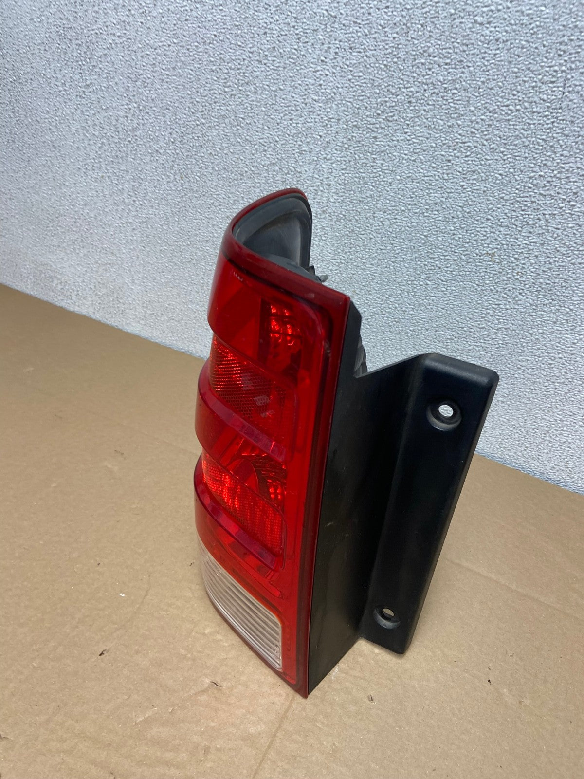 2003 2004 2005 2006 Ford Expedition Left Driver Lh Tail light OEM AB6090 LK1