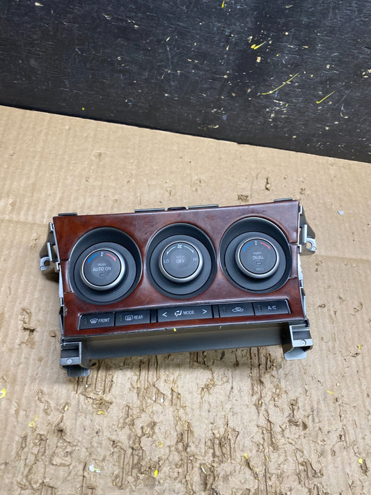2010 2011 Mazda 3 A/C Manual Climate Control Panel OEM v7408 DG0