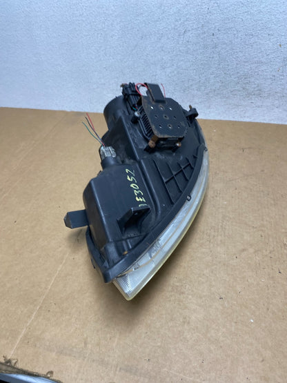 2004 to 2008 Infiniti Fx35 Hid Xenon Right Passenger Rh Headlight AE3052 DW8