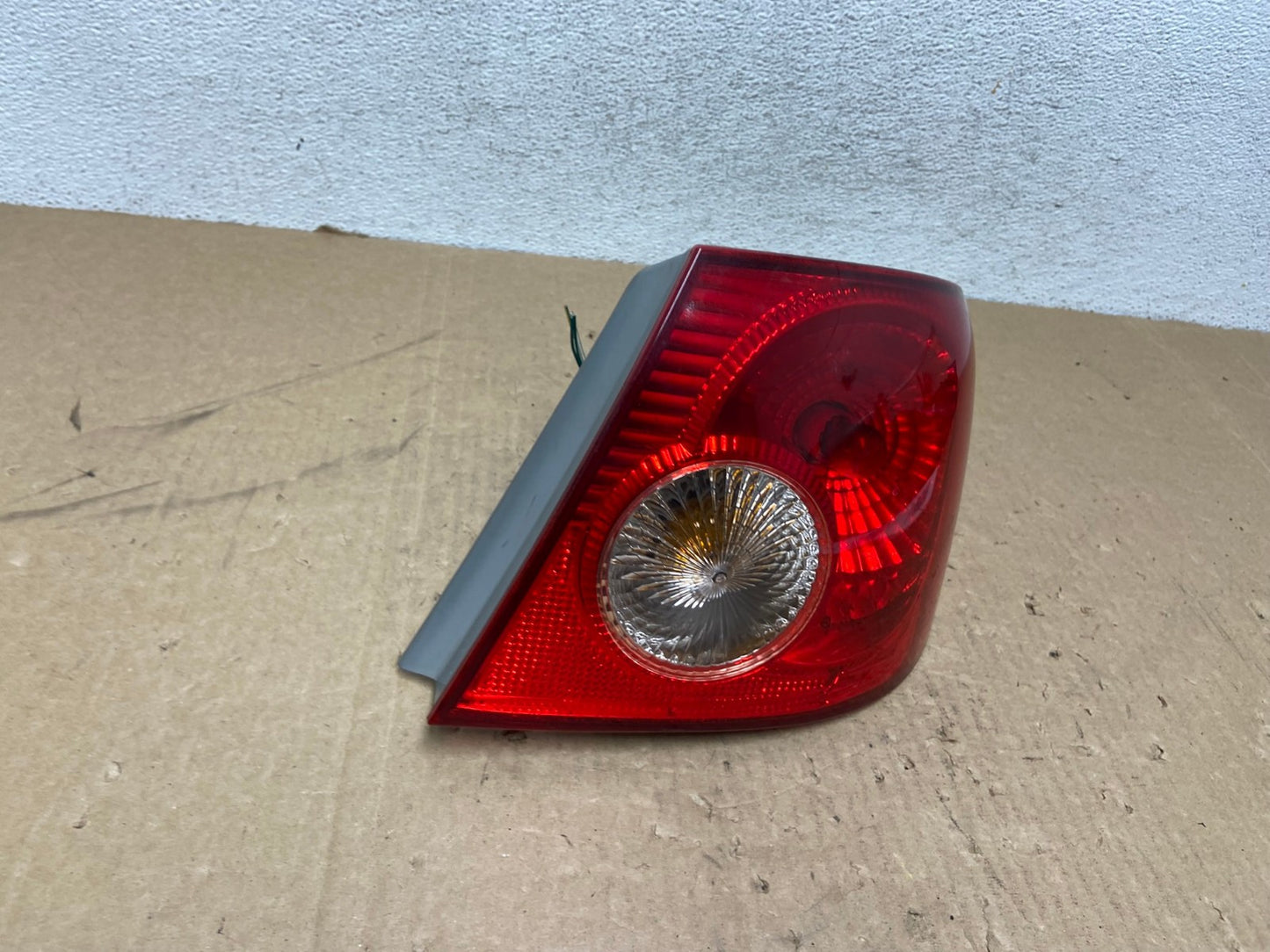 2006 - 2008 Toyota Corolla Right Passenger RH Side Tail light AG1080 LK2