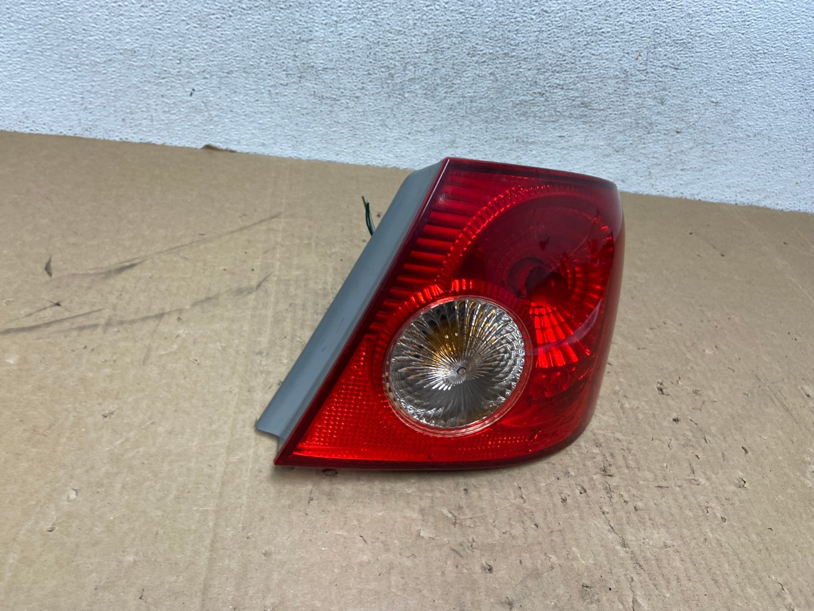 2006 - 2008 Toyota Corolla Right Passenger RH Side Tail light AG1080 LK2