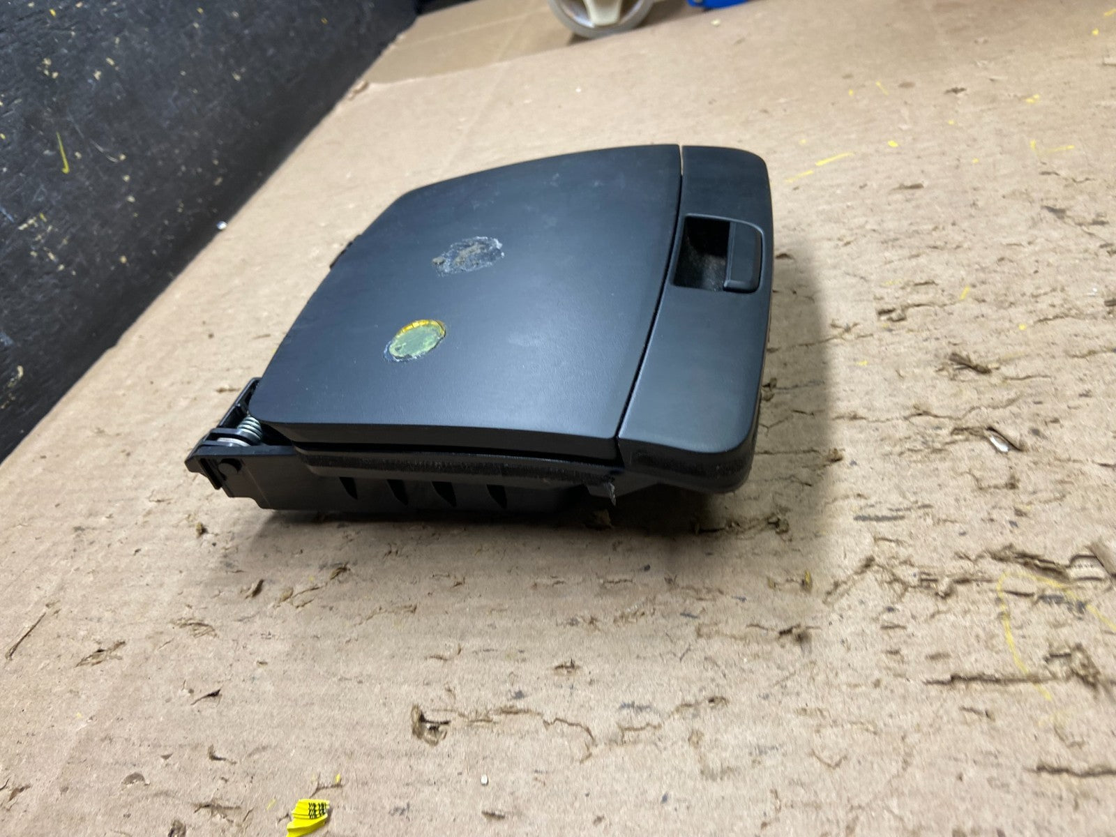 2010 to 2012 Hyundai Elantra Touring Upper Dash Storage Cubby Oem T6311 bDG3