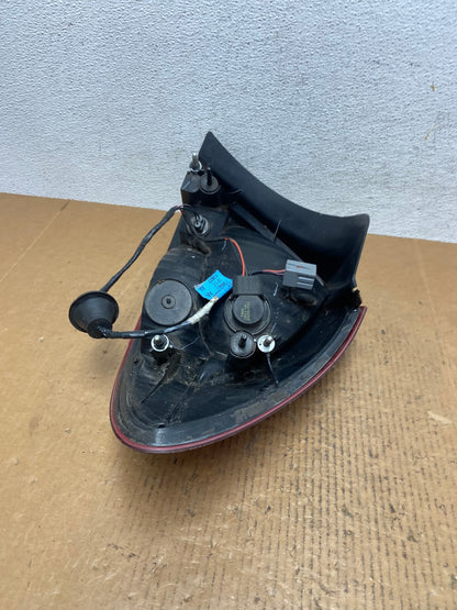 2000 2001 2002 2003 Ford Taurus Left Driver Lh Side Tail Light AE0250 LK7