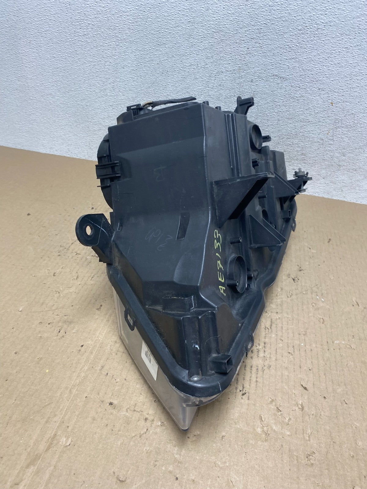 2011 to 2014 BMW X3 Right Passenger RH Side Halogen Headlight AE7133 DW9