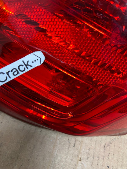 2014 to 2018 Ford Taurus Interceptor Right Passenger RH Tail Light AD6086 LK4