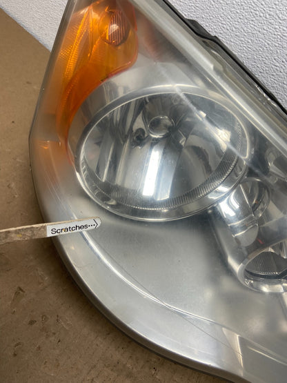 2011 to 2016 Chrysler Town and Country Right Passenger Headlight AB6572 DW3