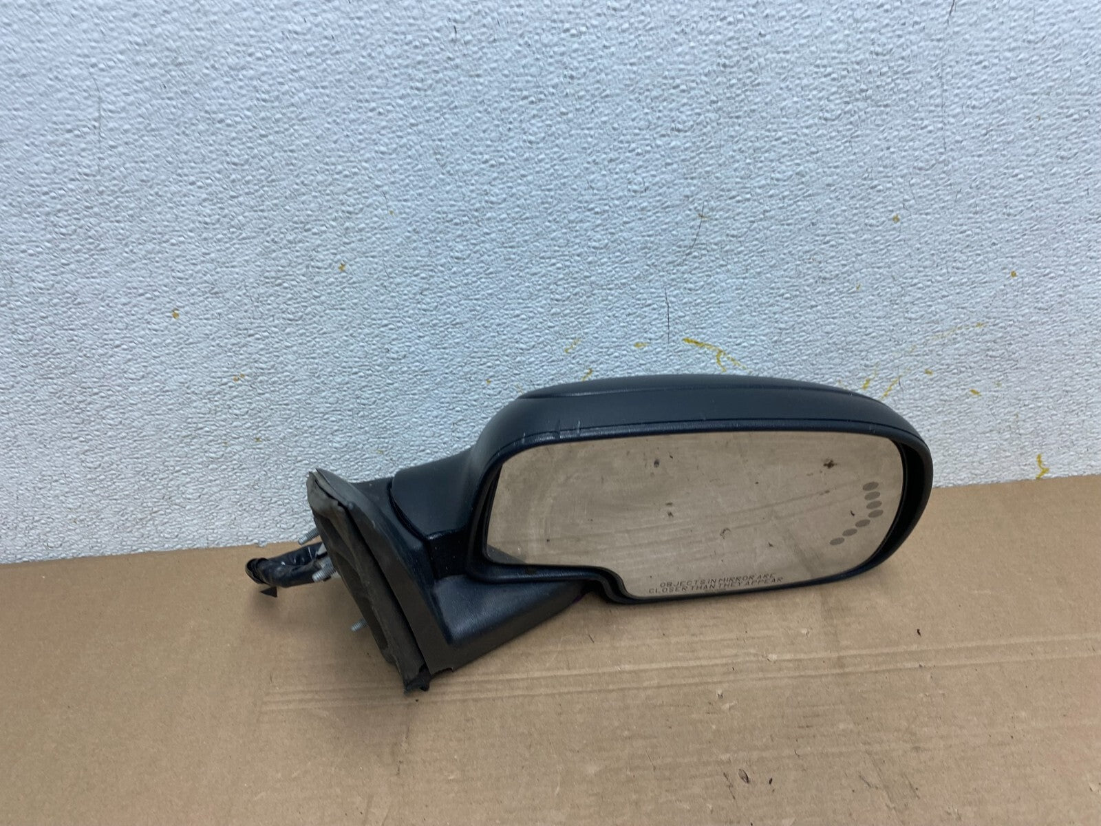 2003-2006 Chevrolet Tahoe Right Turn Sgn View Door Mirror N7613 DG7