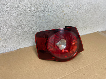2008 2009 2010 Volkswagen Jetta Left LH Side Tail Light AH7740 LK1