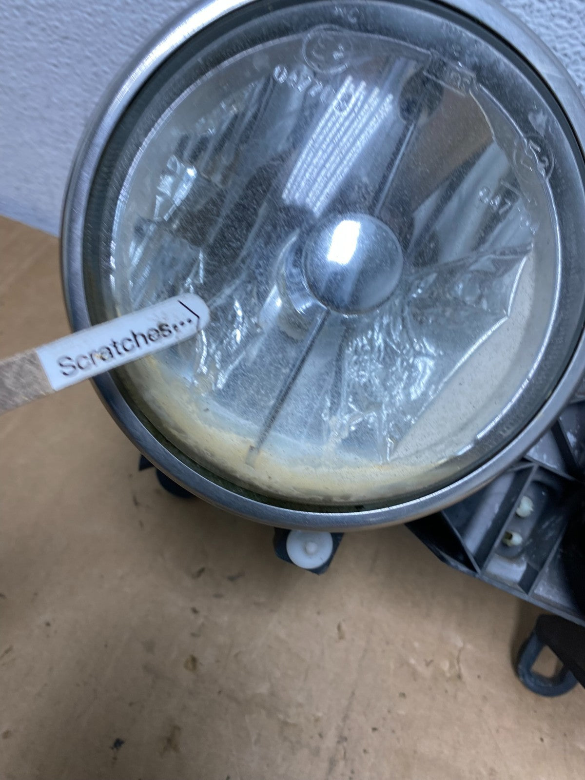 1998 to 2003 Jaguar XJ8 Right Passenger Side Headlight AD2763 DW3