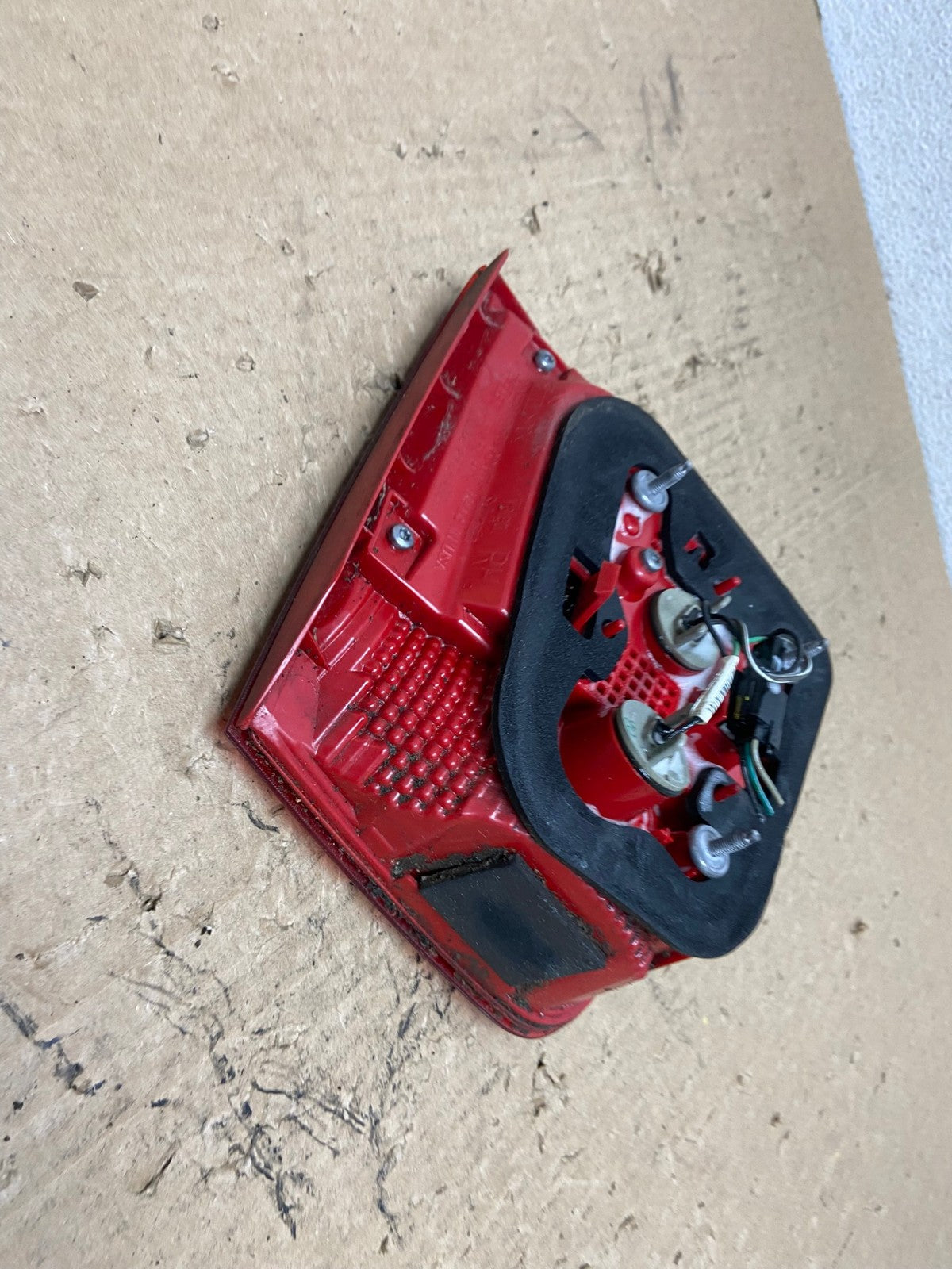 2013-2016 Chevrolet Malibu Right Passenger Rh Inner Tail Light AF9169 LK3