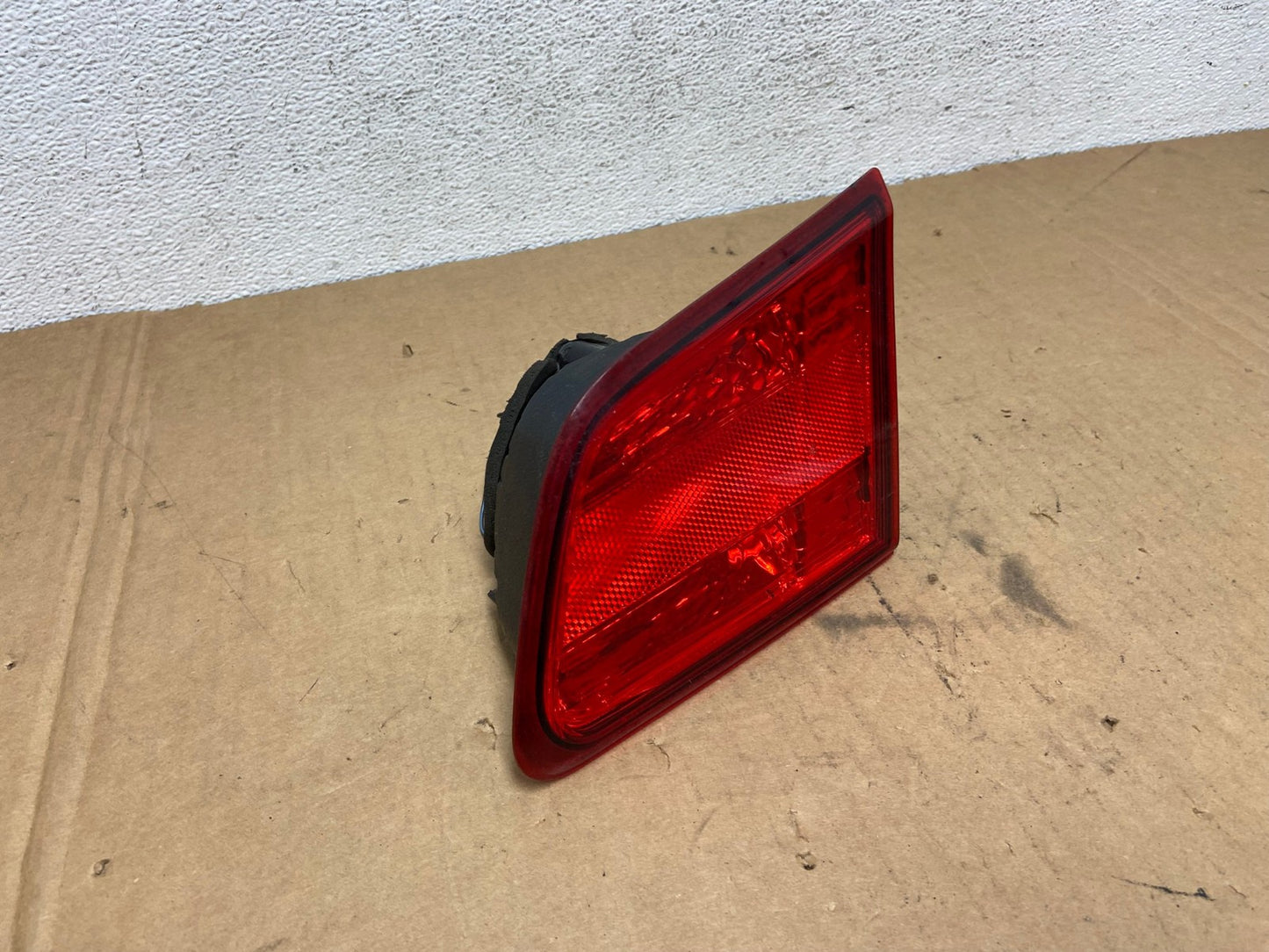 2010-2014 Subaru Legacy Right Passenger Rh Side Tail Light Inner AD2725 LK3