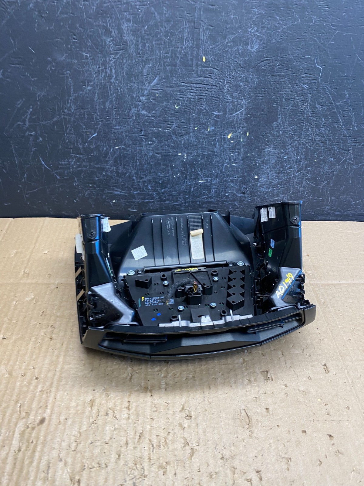 2013 to 2014 Ford Focus Center Radio Stereo Control Unit Trim AD1919 DG4