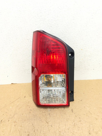 2005 to 2012 Nissan Pathfinder Tail light Left Driver Lh Side AG1451 LK0