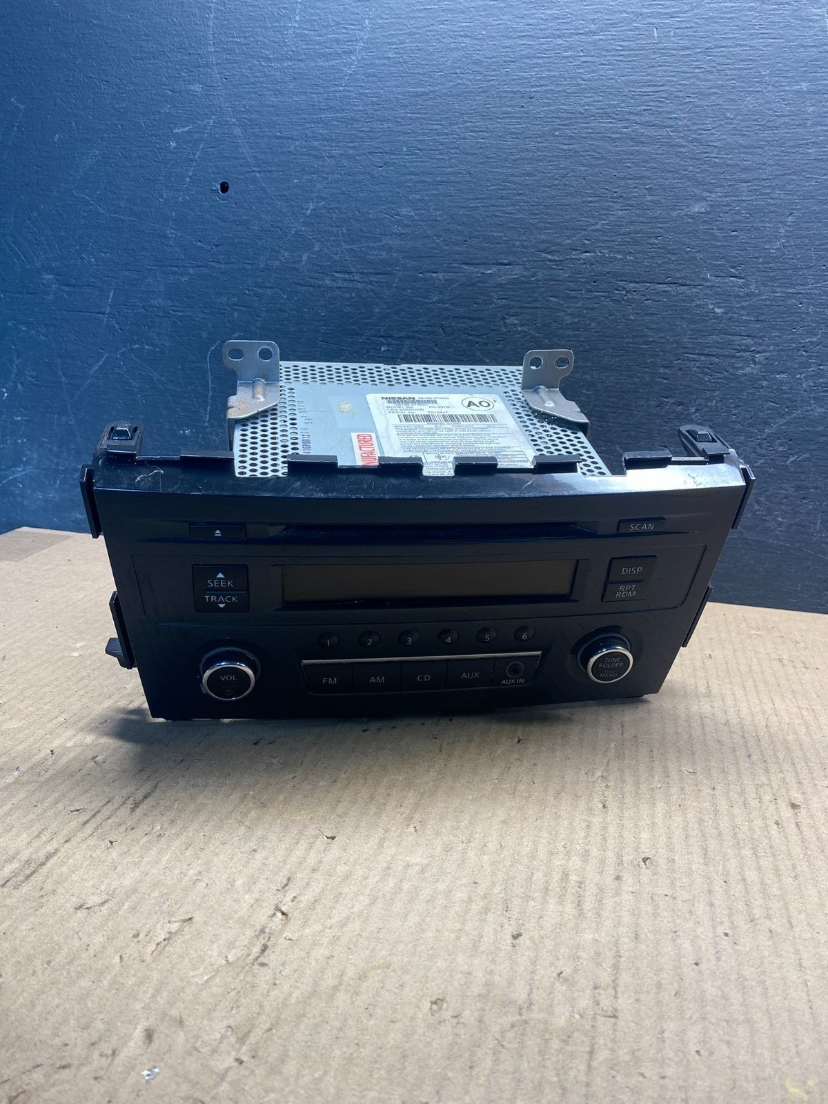 2013 to 2015 Nissan Altima Radio Cd Mp3 Player AUX Port 281853ta0g AE6388 DW0