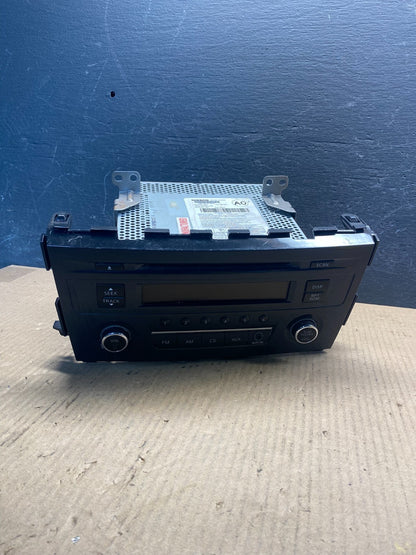 2013 to 2015 Nissan Altima Radio Cd Mp3 Player AUX Port 281853ta0g AE6388 DW0