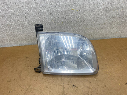 2001-2004 Toyota Sequoia Right Passenger RH Side Headlight Halogen OEM X7273 DW0