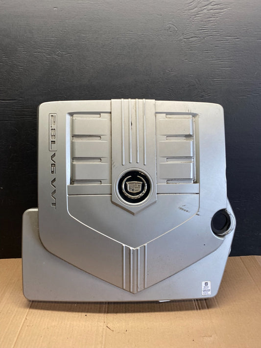 2004 to 2007  Cadillac CTS 3.6L Plastic Engine Cover Shield D2578 OEM DG10