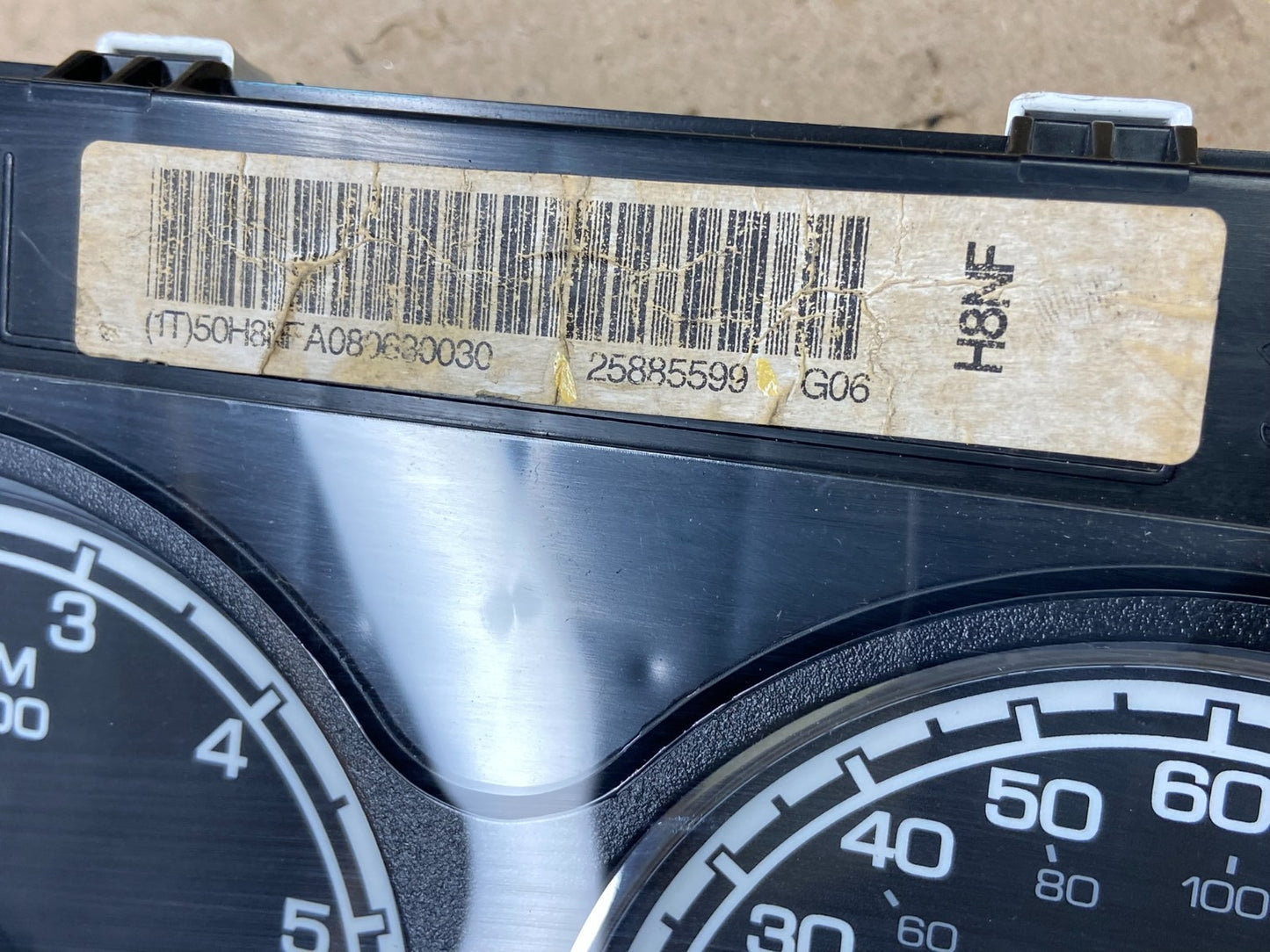 2008 to 2011 Chevrolet Tahoe Hybrid Cluster Gauge Speedometer ECM  ab5531 DG5